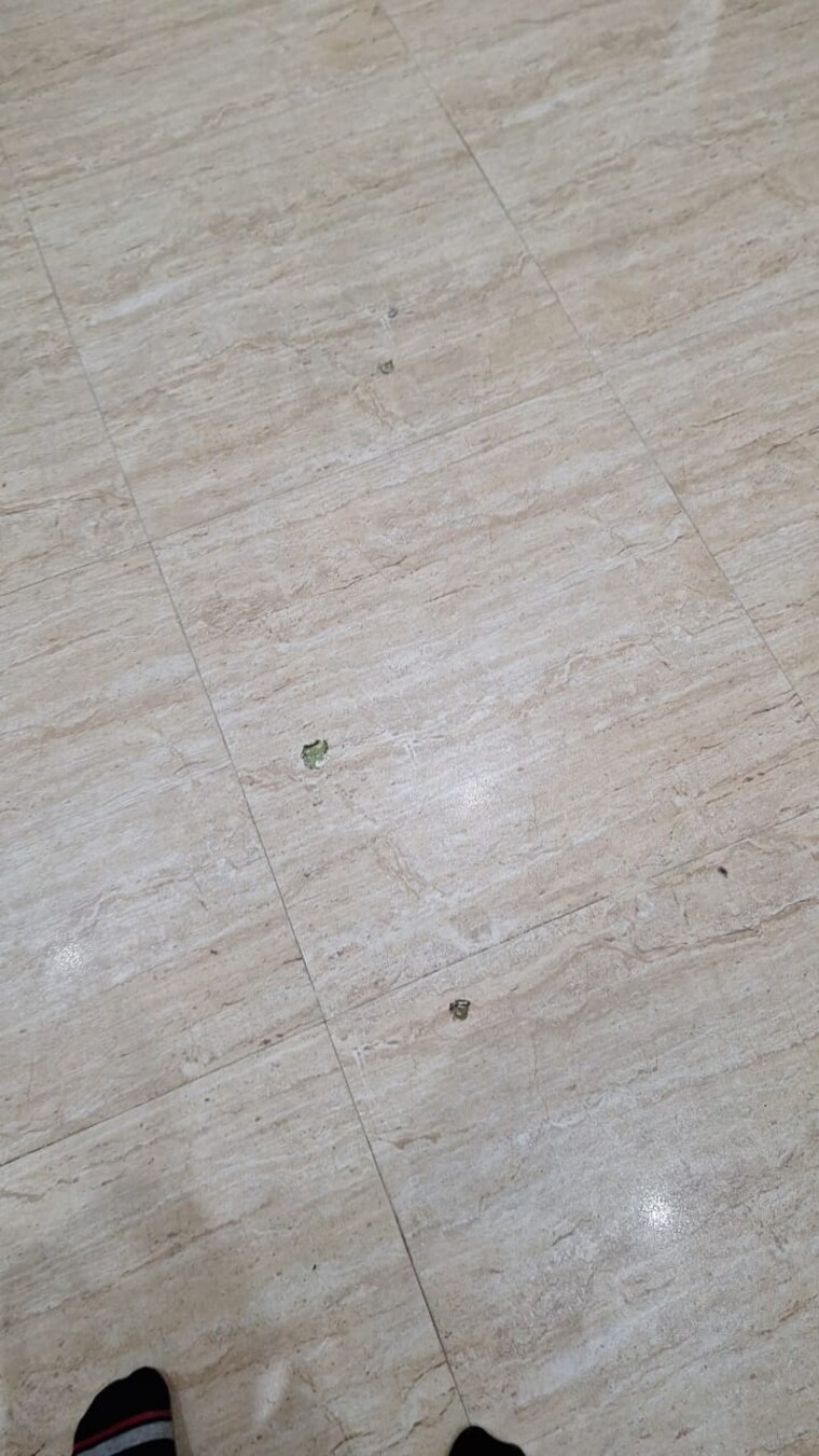 Room, ashoka-enclave-faridabad 3 Bedroom 200 Sq.Yd. Builder Floor In Sector 34 Faridabad 8359666