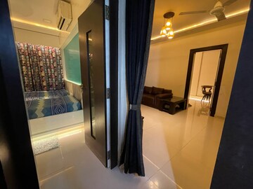 2 BHK Apartment For Rent in JP Decks, Goregaon East