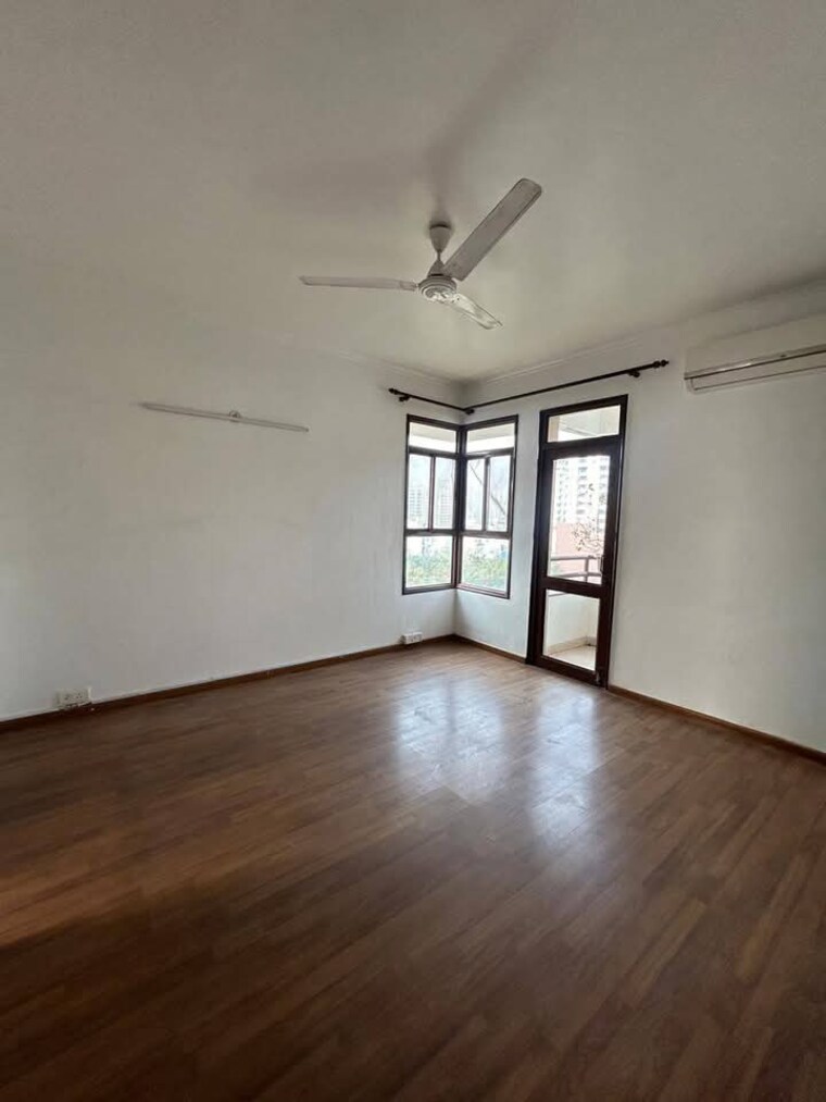 Room, ild-grand 3 Bedroom 1820 Sq.Ft. Apartment In Sector 37c Gurgaon 8359723