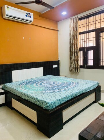 Bedroom in 2 BHK Apartment at Vaishali Nagar – for Rent