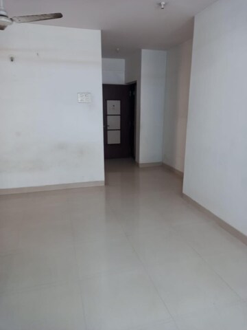 2.5 BHK Apartment For Sale in Rutu Towers, Ghodbunder Road