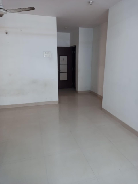 2.5 BHK Apartment For Sale in Rutu Towers