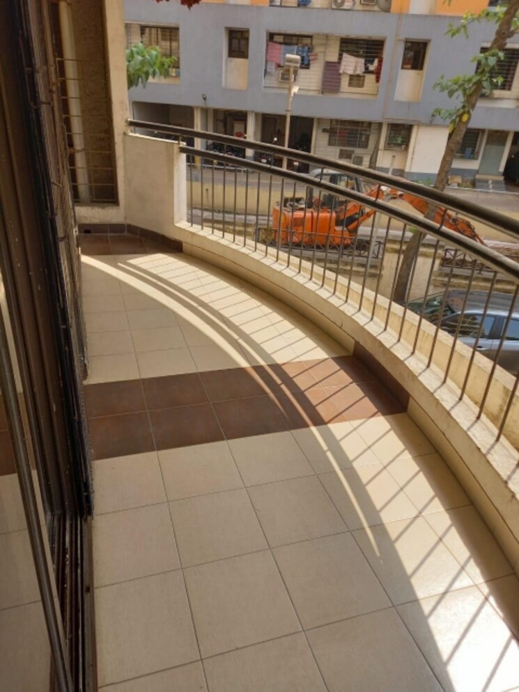 Balcony, rutu-towers 2.5 Bedroom 850 Sq.Ft. Apartment In Ghodbunder Road Thane 8359769