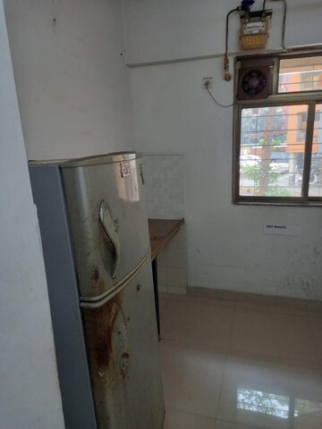 Bathroom in 2.5 BHK Apartment at Rutu Towers, Ghodbunder Road – for Sale