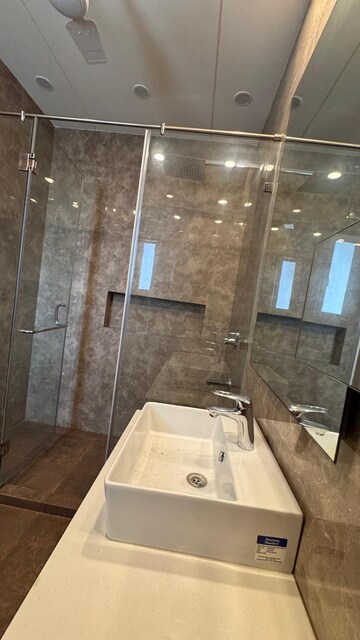 Team Area in 4 BHK Builder Floor at Ansal Sushant Lok I, Sector 43 – for Rent