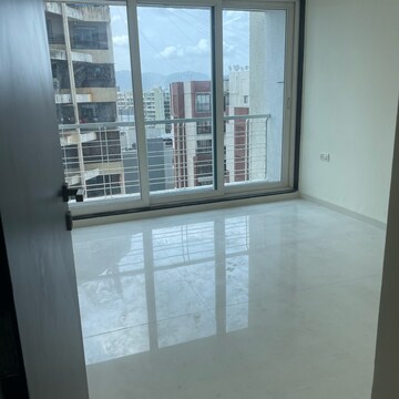 Room in 2.5 BHK Apartment at Kesar Exotica, Kharghar Sector 10 – for Rent