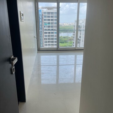 Room in 2.5 BHK Apartment at Kesar Exotica, Kharghar Sector 10 – for Rent