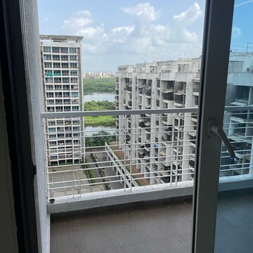 Balcony in 2.5 BHK Apartment at Kesar Exotica, Kharghar Sector 10 – for Rent