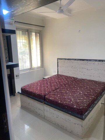 Bedroom in 4 BHK Builder Floor at Ardee City, Sector 52 – for Rent