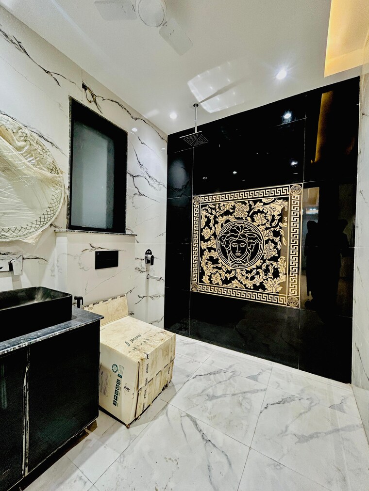 Master Bedroom, ss-mayfield-gardens 4 Bedroom 2000 Sq.Ft. Builder Floor In Sector 51 Gurgaon 8359915