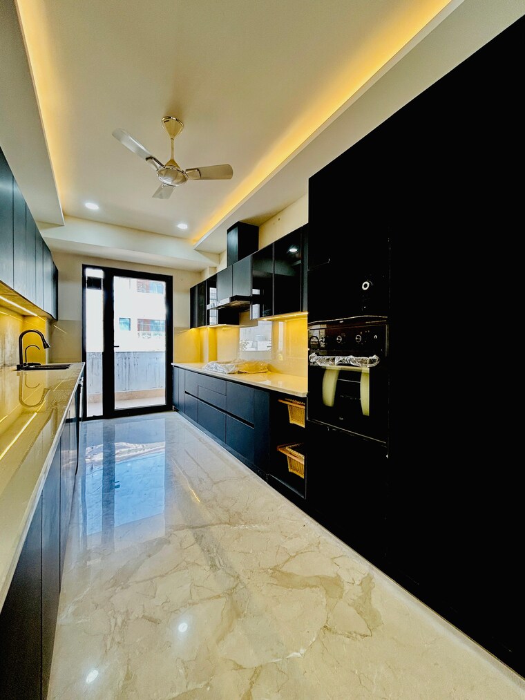 Balcony, ss-mayfield-gardens 4 Bedroom 2000 Sq.Ft. Builder Floor In Sector 51 Gurgaon 8359915