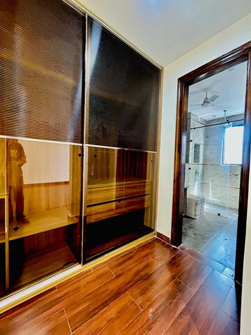 Kitchen in 4 BHK Builder Floor at SS Mayfield Gardens, Sector 51 – for Sale