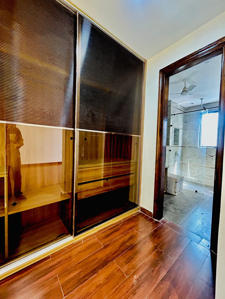 Kitchen, ss-mayfield-gardens 4 Bedroom 2000 Sq.Ft. Builder Floor In Sector 51 Gurgaon 8359915