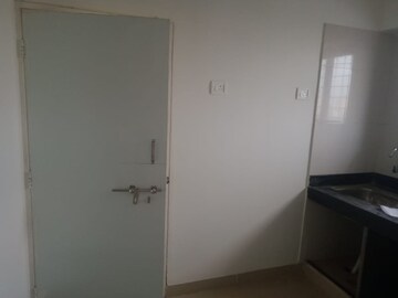 Room in 1 BHK Apartment at Mhada Sector R3, Goregaon West – for Rent
