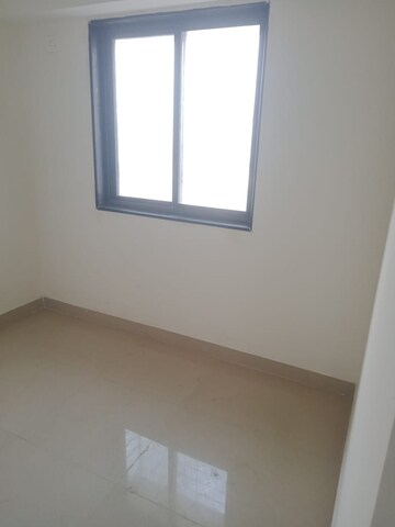 Room in 1 BHK Apartment at Mhada Sector R3, Goregaon West – for Rent