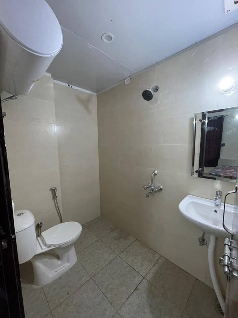 Bathroom, ild-greens 3 Bedroom 2816 Sq.Ft. Penthouse In Sector 37c Gurgaon 8359943