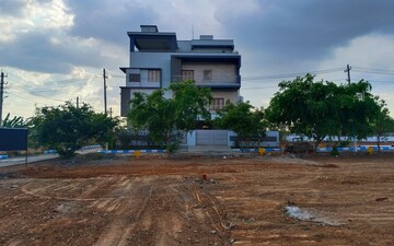 Plot For Sale in Hoskote Road