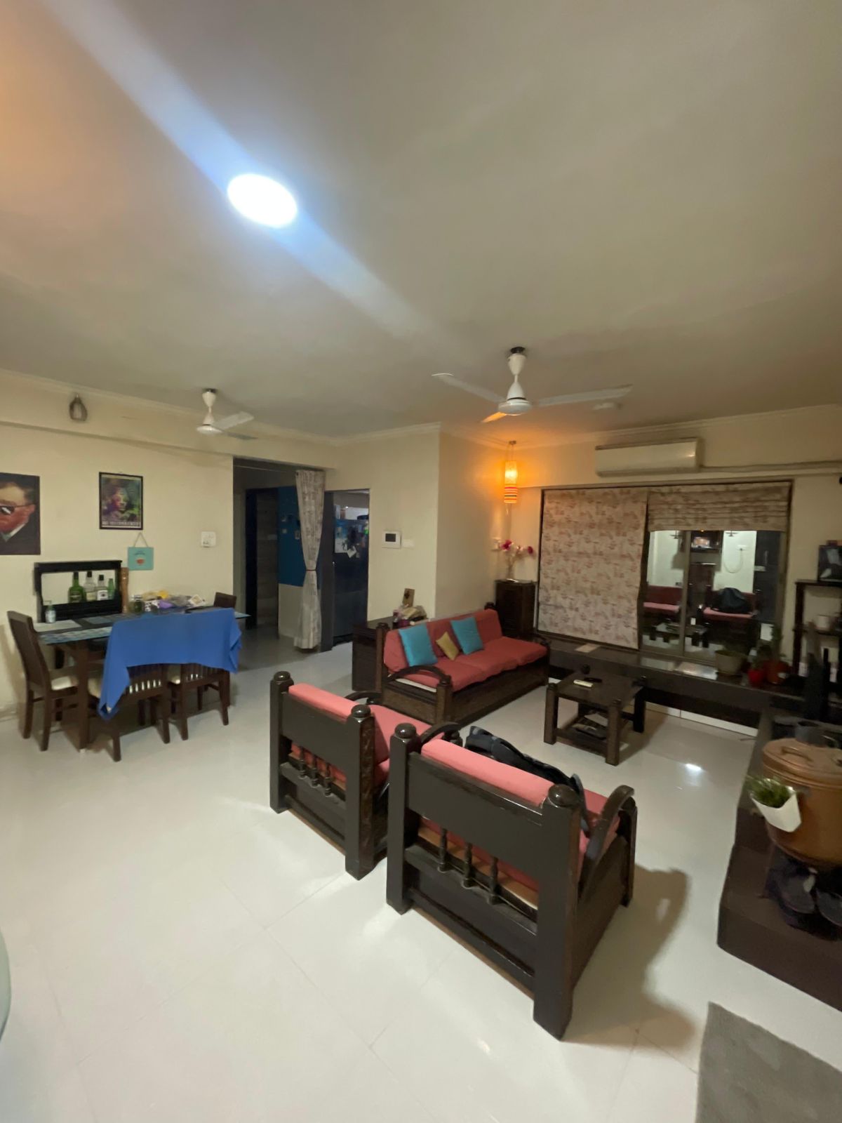 2 BHK Apartment For Sale in Swapnalok Towers