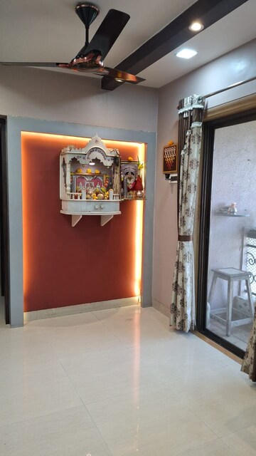Room in 3 BHK Apartment at Regency Estate, Dombivli East – for Sale