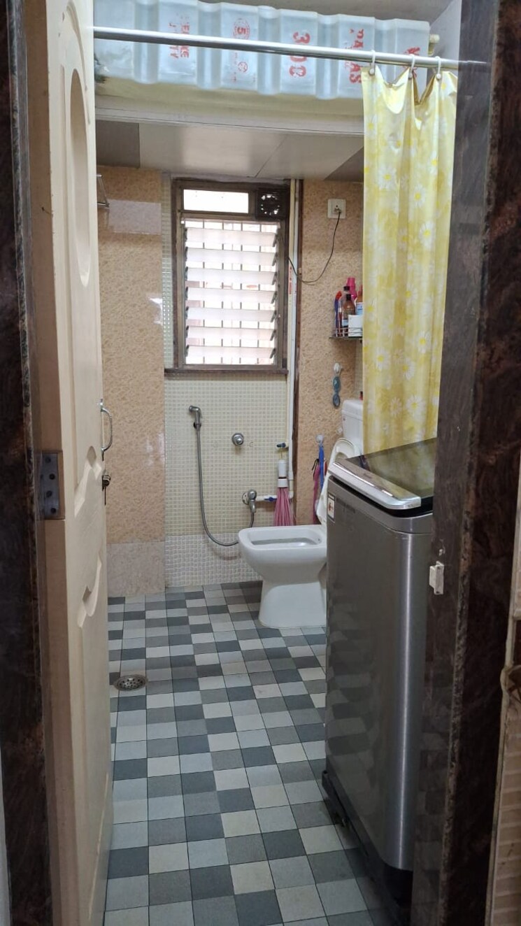 Bathroom, regency-estate 3 Bedroom 1560 Sq.Ft. Apartment In Dombivli East Thane 8360099