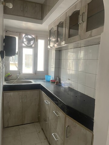 2 BHK Apartment For Rent in Hazratganj