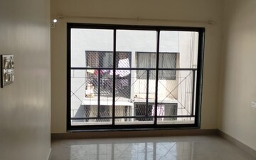 2 BHK Apartment For Sale in Je And Vee Om Trimurti, Malad East
