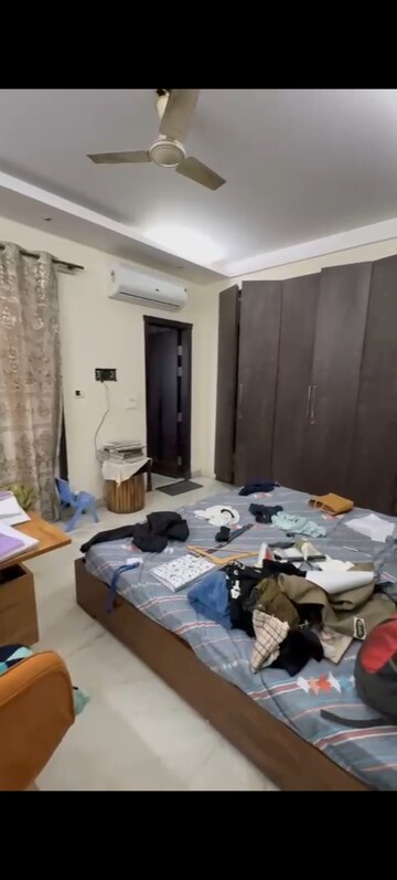 Master Bedroom in 2 BHK Builder Floor at Lajpat Nagar – for Rent
