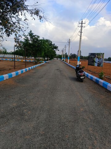  Plot For Sale in Chikka Tirupathi