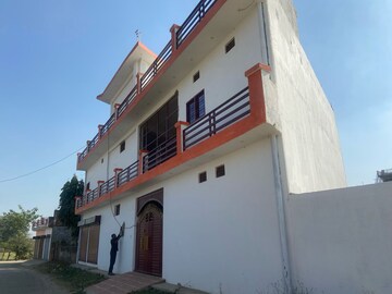 6 BHK Villa – Exterior View View at Gomti Nagar - for Rent