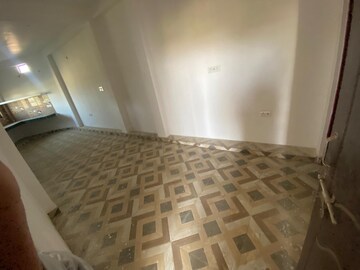 Bathroom in 6 BHK Villa at Gomti Nagar – for Rent