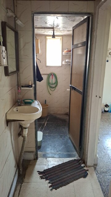 Bathroom in 1 BHK Apartment at Dombivli – for Rent
