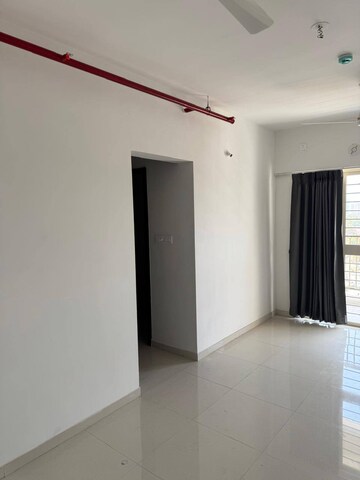 Room in 2 BHK Apartment at Goel Ganga Altus, Kharadi – for Rent