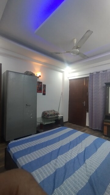 Bedroom in 2 BHK Builder Floor at Ashoka Enclave Faridabad, Sector 34 – for Rent