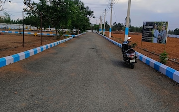 Plot For Sale in Kadugodi
