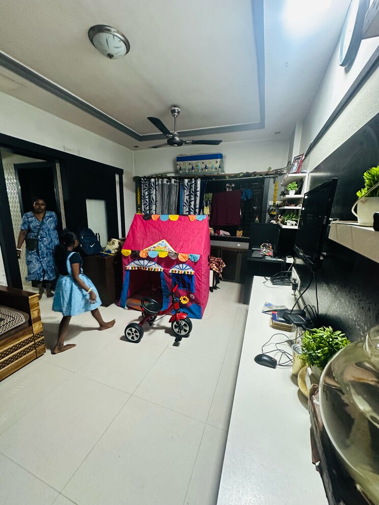 Living Room, thane east 2 Bedroom 850 Sq.Ft. Apartment In Thane East Thane 8360610