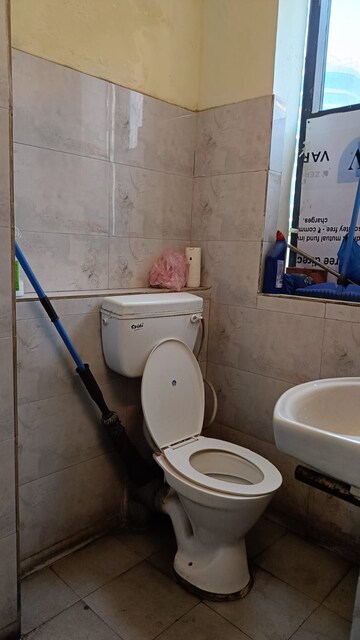 Washroom in  Office Space at Salt Lake Sector V – for Rent