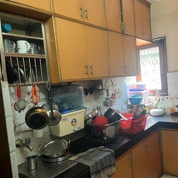 Master Bedroom in 3 BHK Independent House at Old Rajinder Nagar – for Rent