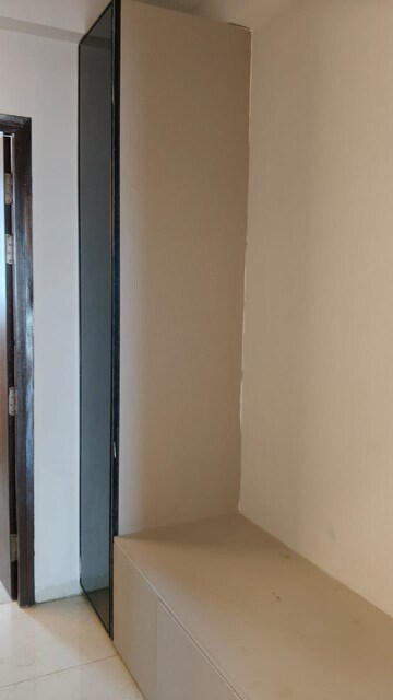 Building Lobby in 4 BHK Apartment at Rishita Manhattan, Gomti Nagar – for Rent