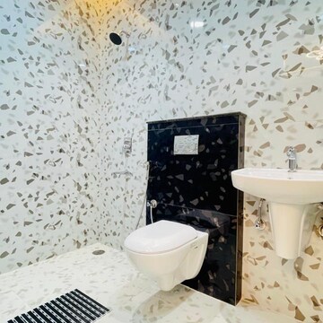 Bathroom in 3 BHK Apartment at Patiala Road – for Sale
