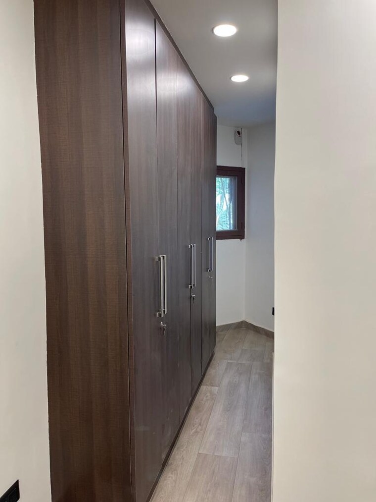 undefined, lajpat nagar iii 3 Bedroom 165 Sq.Yd. Builder Floor In Lajpat Nagar Iii Delhi 8360577