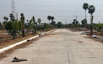 Plot For Sale in Viya Sindhu One, Chiryala Village