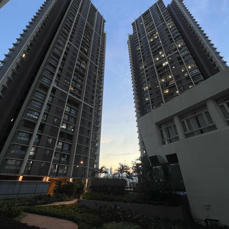 Exterior View, kalpataru-paramount-b 2 Bedroom 672 Sq.Ft. Apartment In Majiwada Thane 8360589