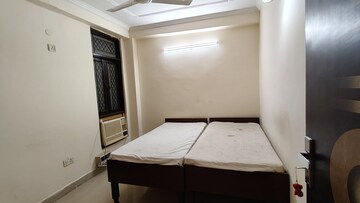 1 BHK Builder Floor For Rent in Saket