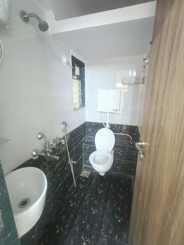 Bathroom, asmi-vintage 1 Bedroom 412 Sq.Ft. Apartment In Goregaon West Mumbai 8360703