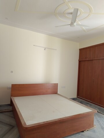 Bedroom in 2 BHK Independent House at Gomti Nagar – for Rent