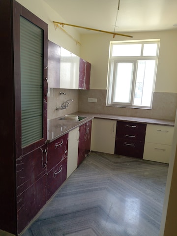 Kitchen in 2 BHK Independent House at Gomti Nagar – for Rent