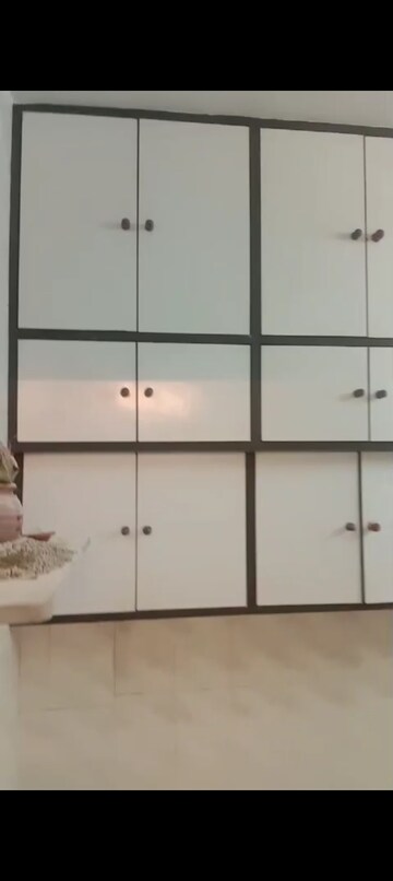 Furnished Amenities in 1 BHK Apartment at Nisarg CHS Goregaon East, Goregaon East – for Rent
