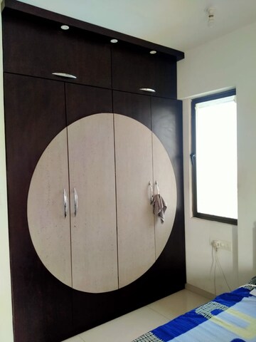 Furnished Amenities in 3 BHK Apartment at Runwal Elina, Andheri East – for Rent