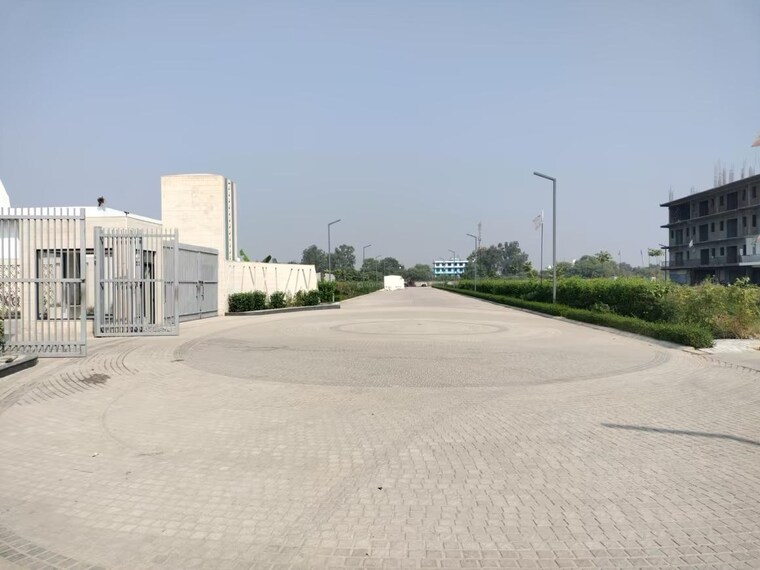 Exterior View, amolik-aster-woods  230 Sq.Yd. Plot In Sector 98 Faridabad 8360742