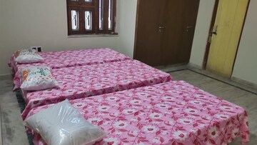 Room in  Pg at Jhotwara – for Rent
